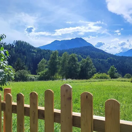 Harrys Blockhuette בקתה *