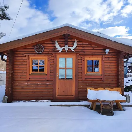 Harrys Blockhütte Dağ evi