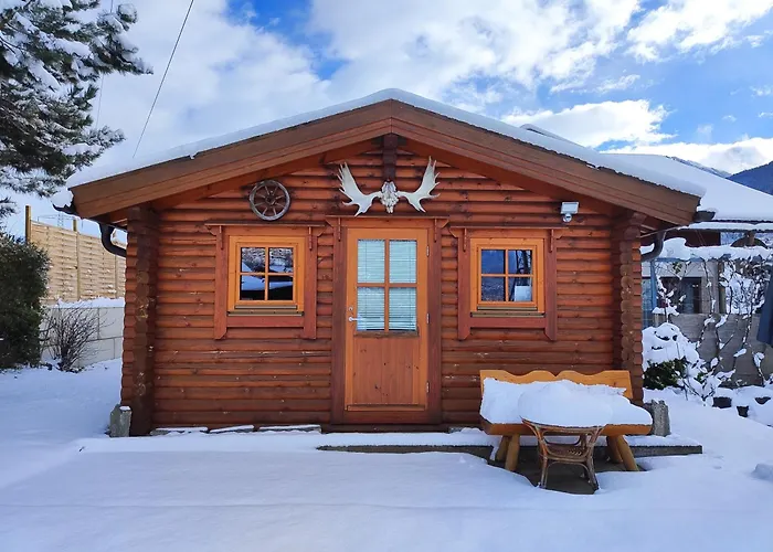 Harrys Blockhütte * Karres