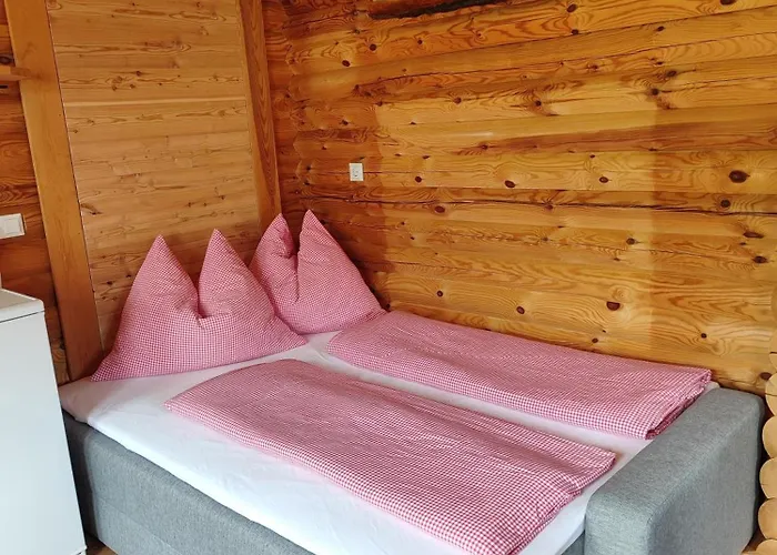 Harrys Blockhütte Karres