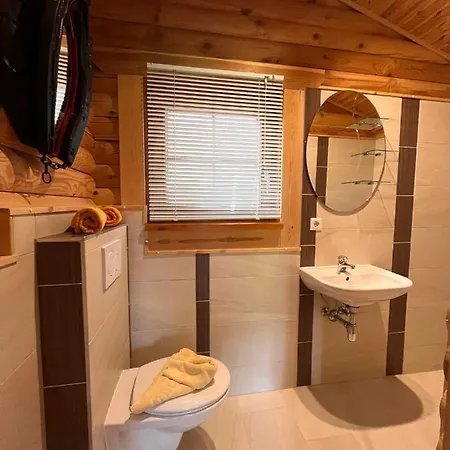 Harrys Blockhuette Karres